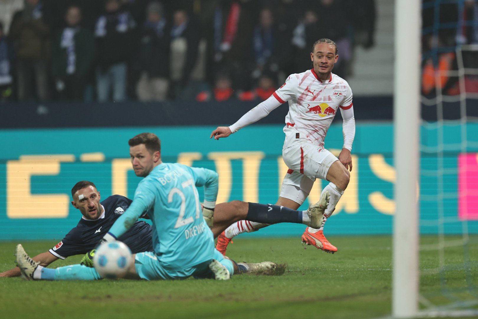 莱比锡红牛客场一球险胜汉堡，保持领先的简单介绍